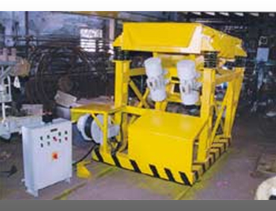 Vibratory Furnace Charger